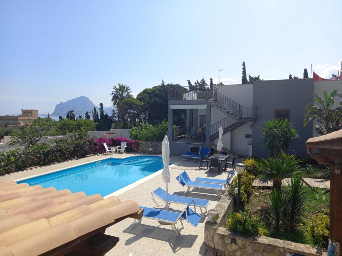 Villa Giulia Tonnara Di Bonagia Валдериче Екстериор снимка