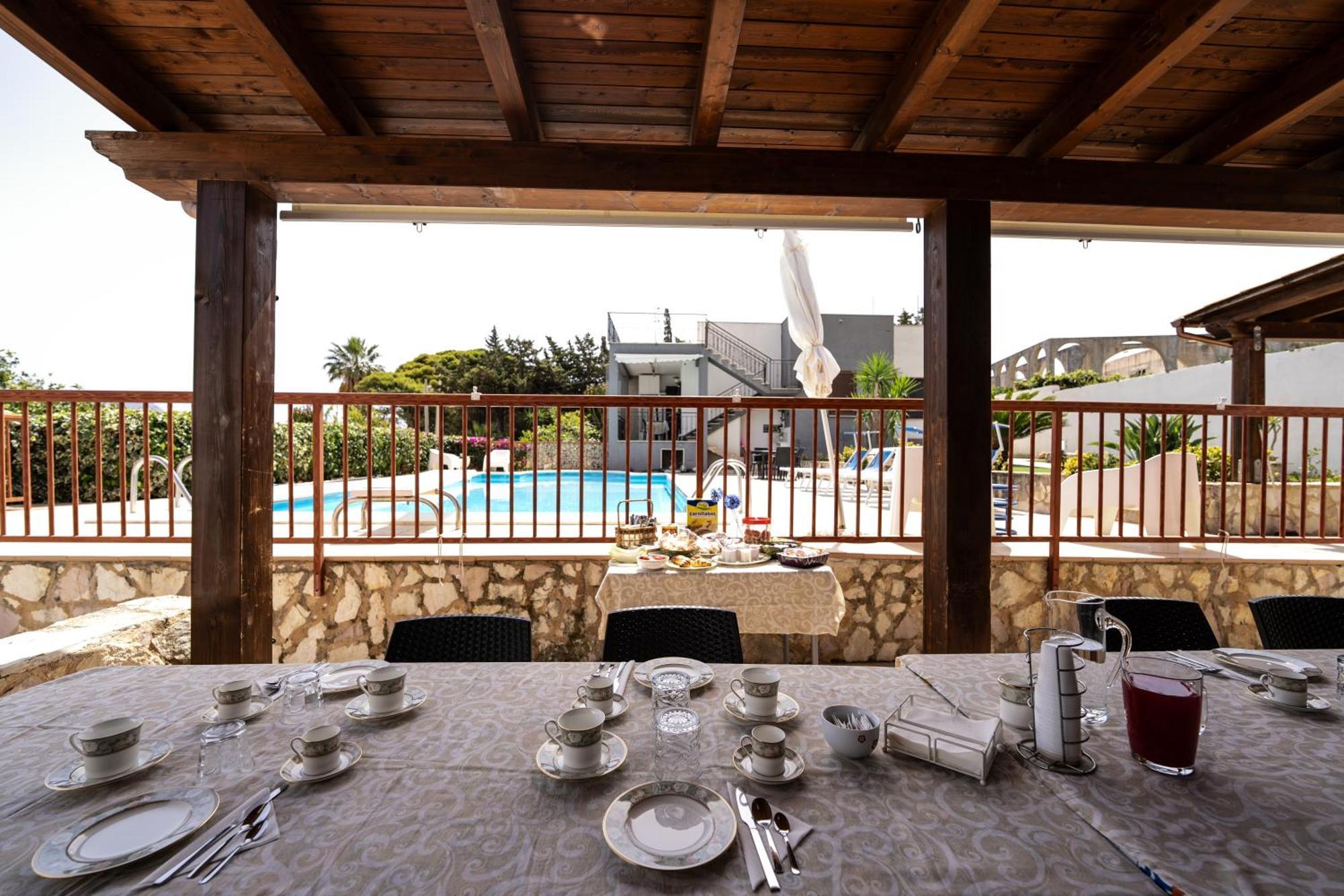 Villa Giulia Tonnara Di Bonagia Валдериче Екстериор снимка